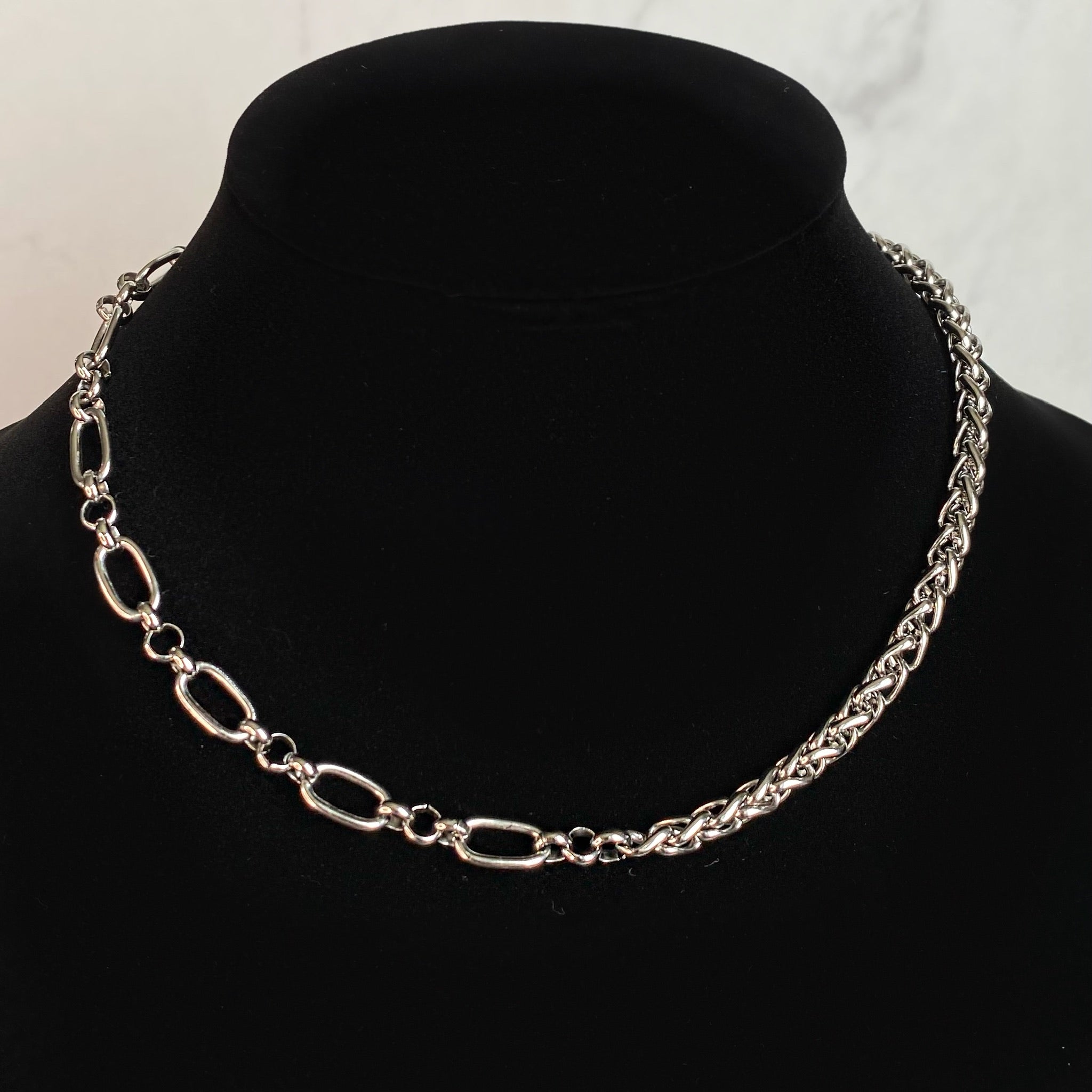 Macie Chain Necklace - Silver